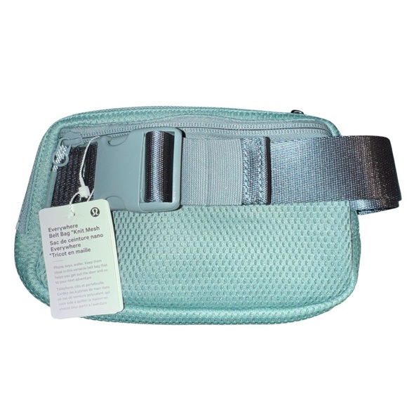 Lululemon Everywhere Belt Bag Knit Mesh Crater Blue, 1L NWT - Picture 2 of 4